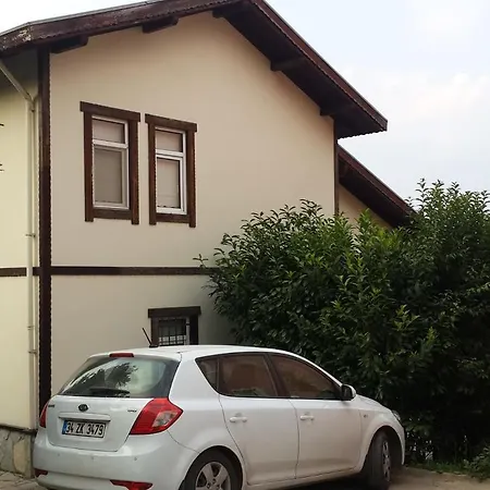 Bahce Mahmudiye * Sapanca