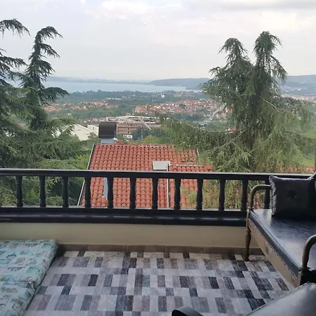 Bahce Mahmudiye *